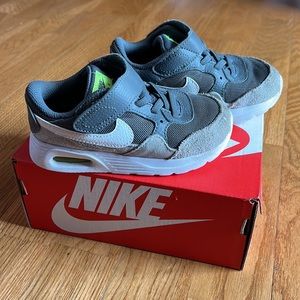 COPY - Kids Nike Air Max SC gray/white/green Childs size 9